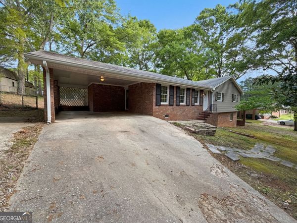 170 Laurien Street, Fayetteville, GA 30214