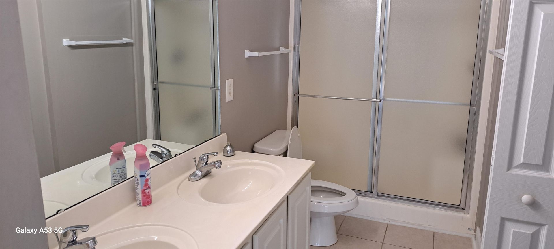 1100 Commons Blvd.  Photo 11