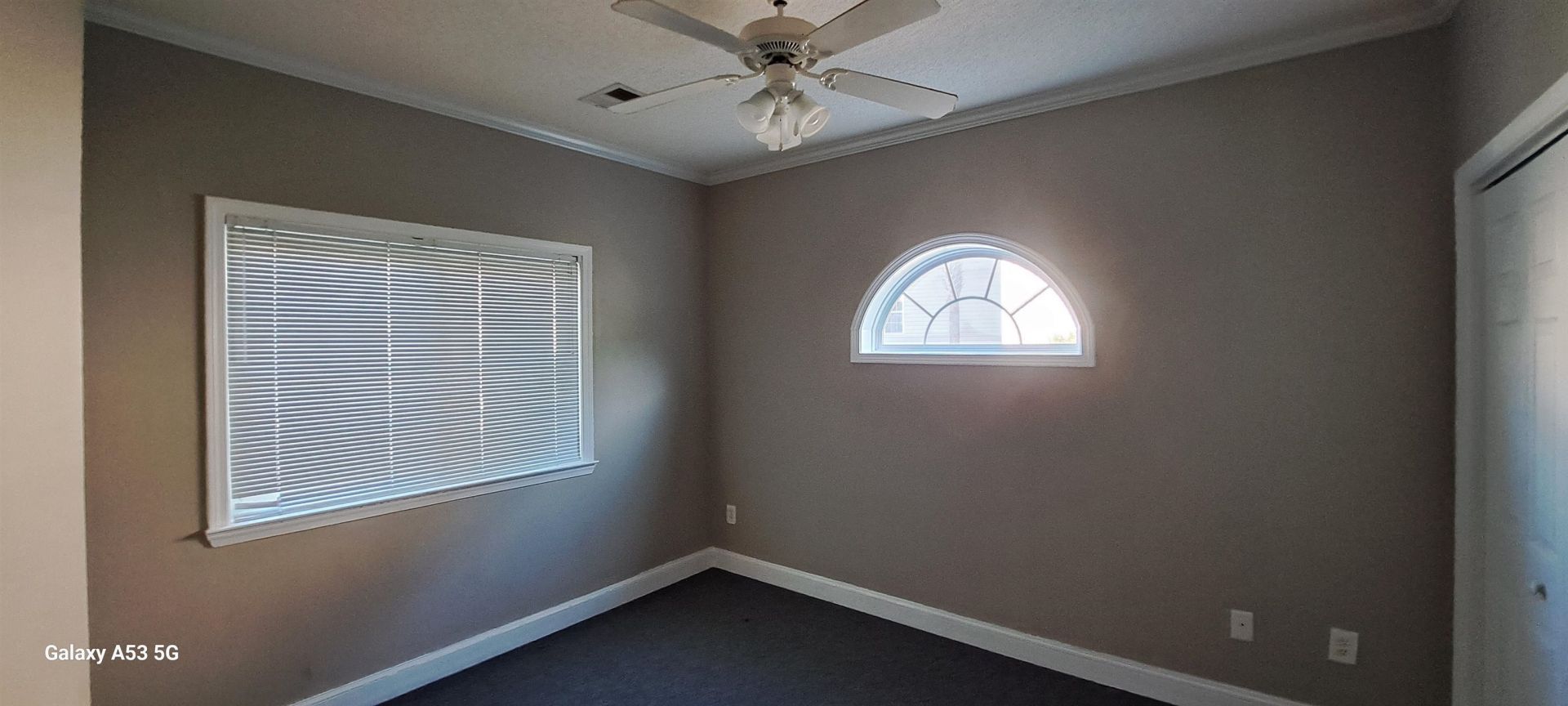 1100 Commons Blvd.  Photo 16