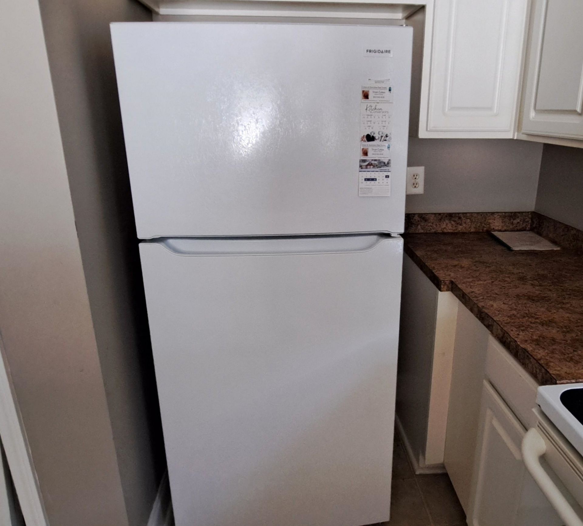 1100 Commons Blvd.  Photo 4