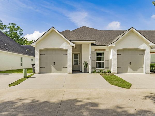 8142 Stonelake Ave, Baton Rouge, LA 70820