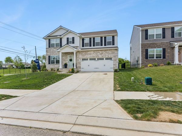 101 Walden Way , Gallatin, TN 37066