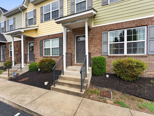 2043 Pinecrest Dr, Nashville, TN 37211