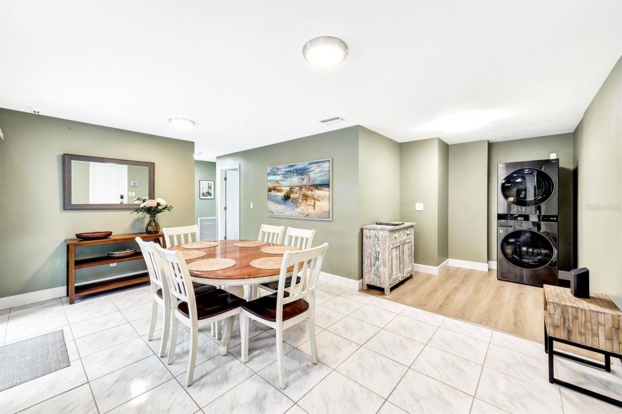 5103 Pelican Boulevard, Cape Coral, FL 33914 Photo