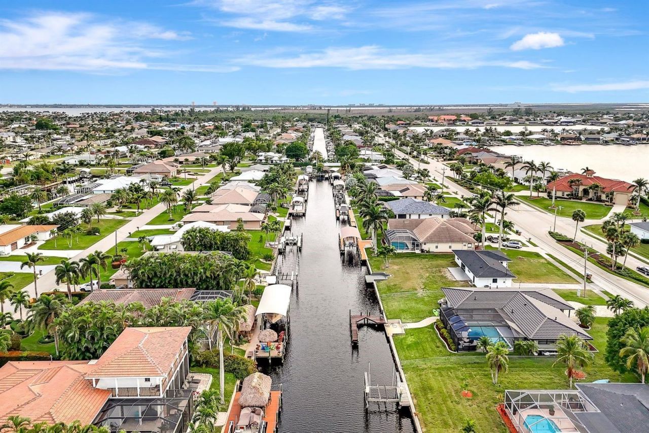5103 Pelican Boulevard, Cape Coral, FL 33914 Photo