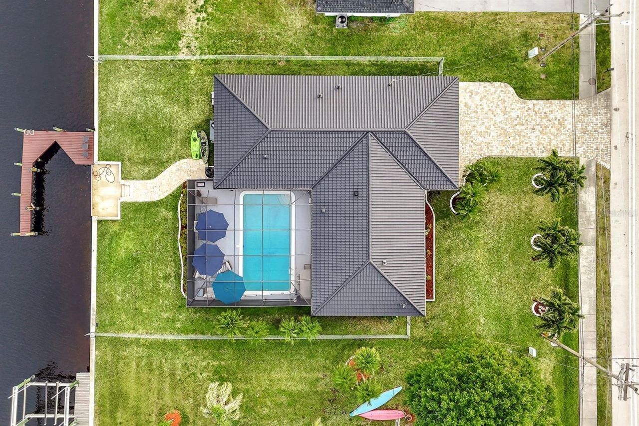 5103 Pelican Boulevard, Cape Coral, FL 33914 Photo