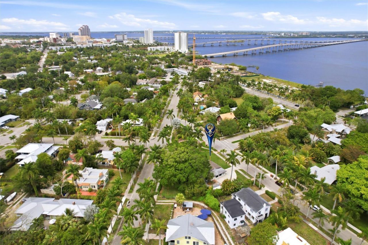 2706 Rhode Island Avenue , Fort Myers, FL 33916 Photo