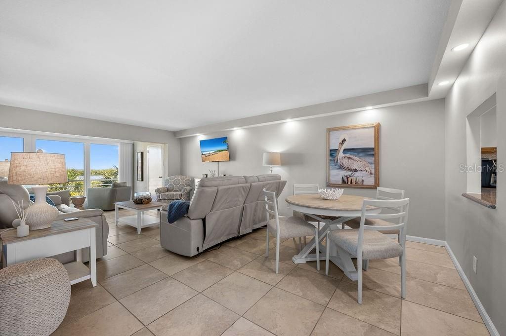 600 Sutton Place, Unit B302, Longboat Key, FL 34228 Photo