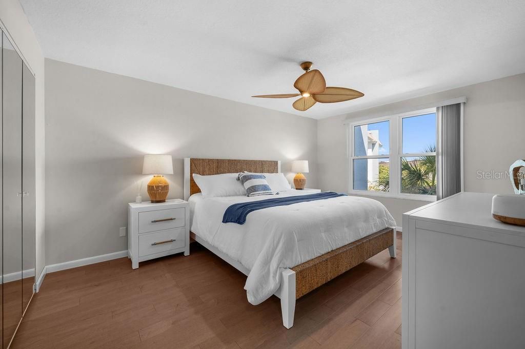 600 Sutton Place, Unit B302, Longboat Key, FL 34228 Photo