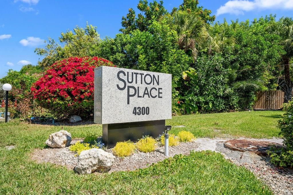 600 Sutton Place, Unit B302, Longboat Key, FL 34228 Photo