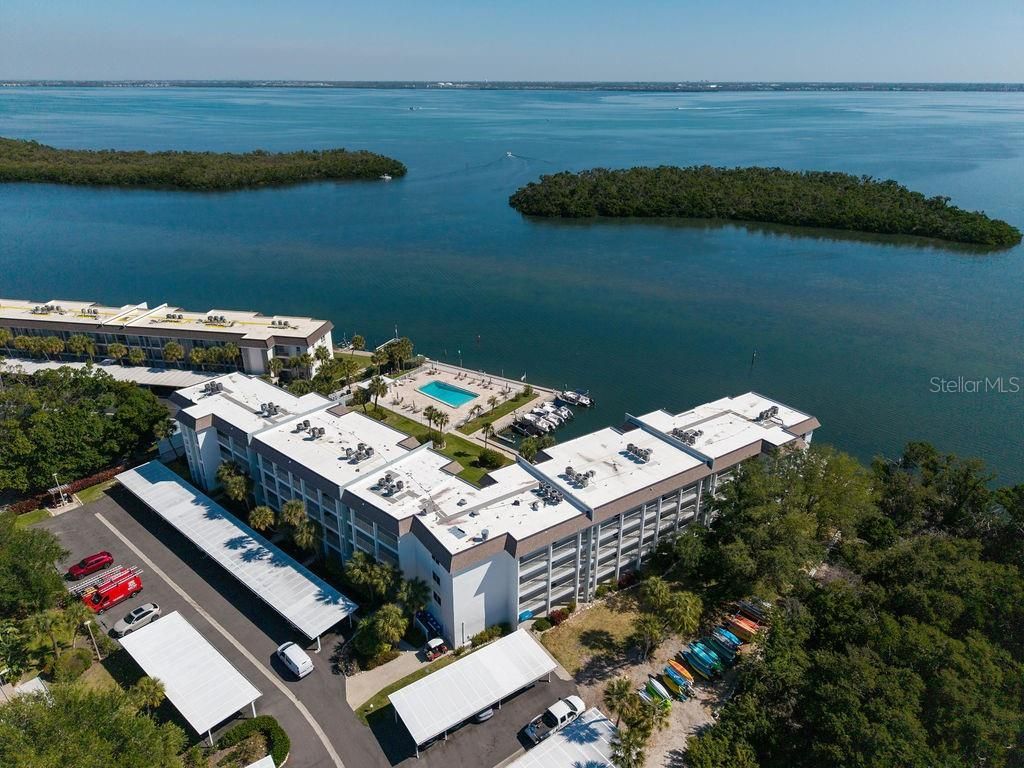 600 Sutton Place, Unit B302, Longboat Key, FL 34228 Photo