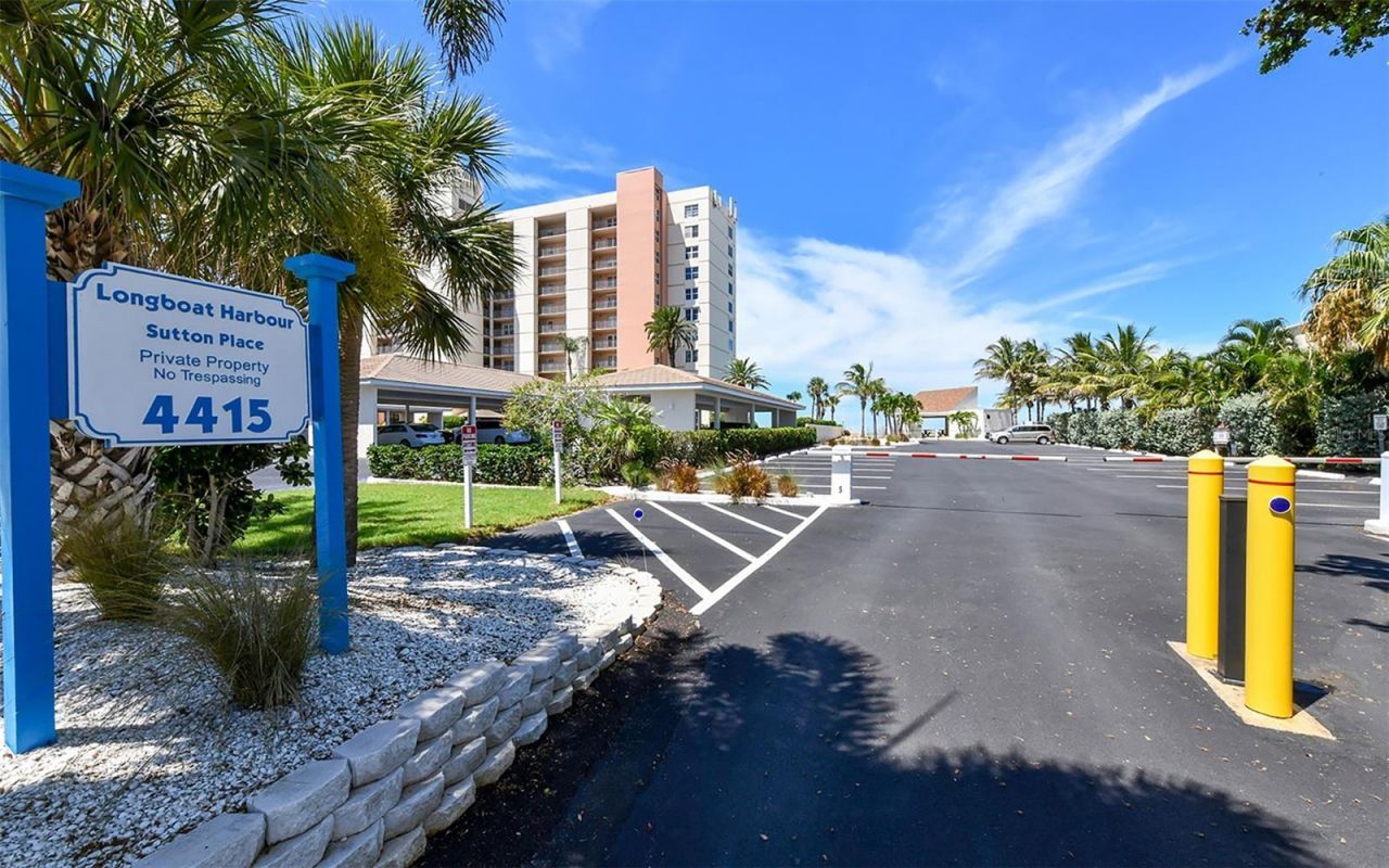 600 Sutton Place, Unit B302, Longboat Key, FL 34228 Photo