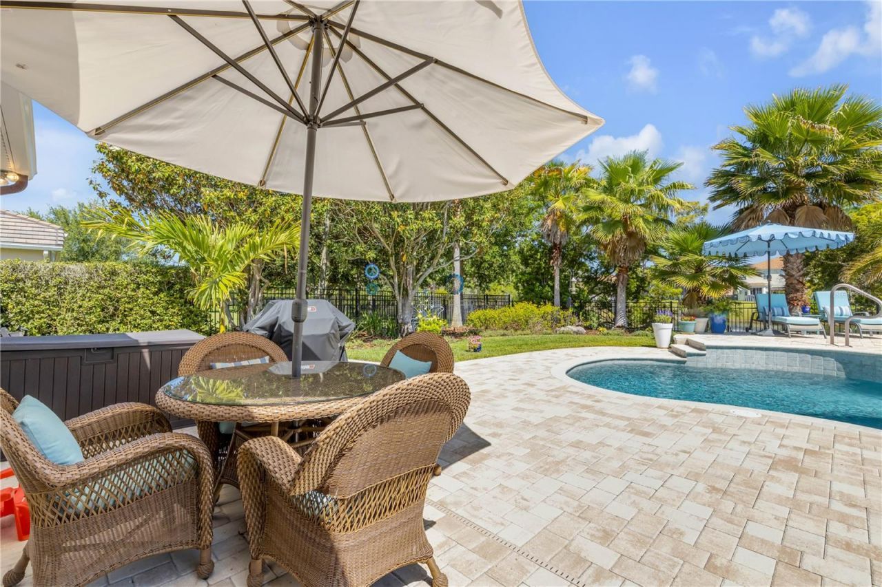 3029 Isola Bella Boulevard, Mount Dora, FL 32757 Photo