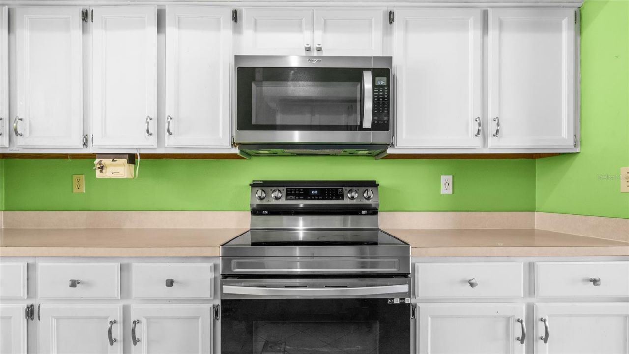 3320 Pineridge Circle , Kissimmee, FL 34746 Photo