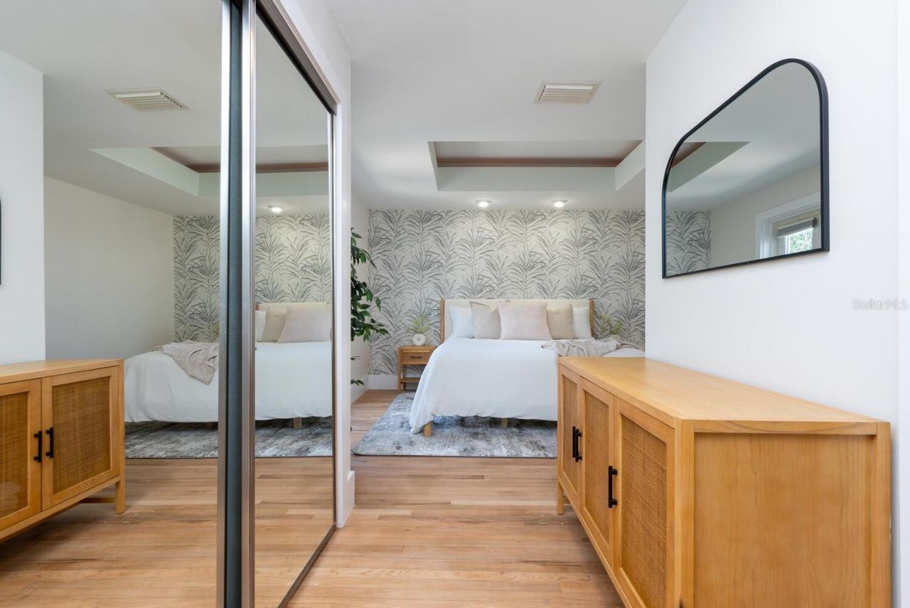 1931 High Point Circle, Sarasota, FL 34236 Photo