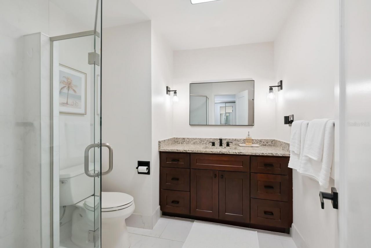 1931 High Point Circle, Sarasota, FL 34236 Photo