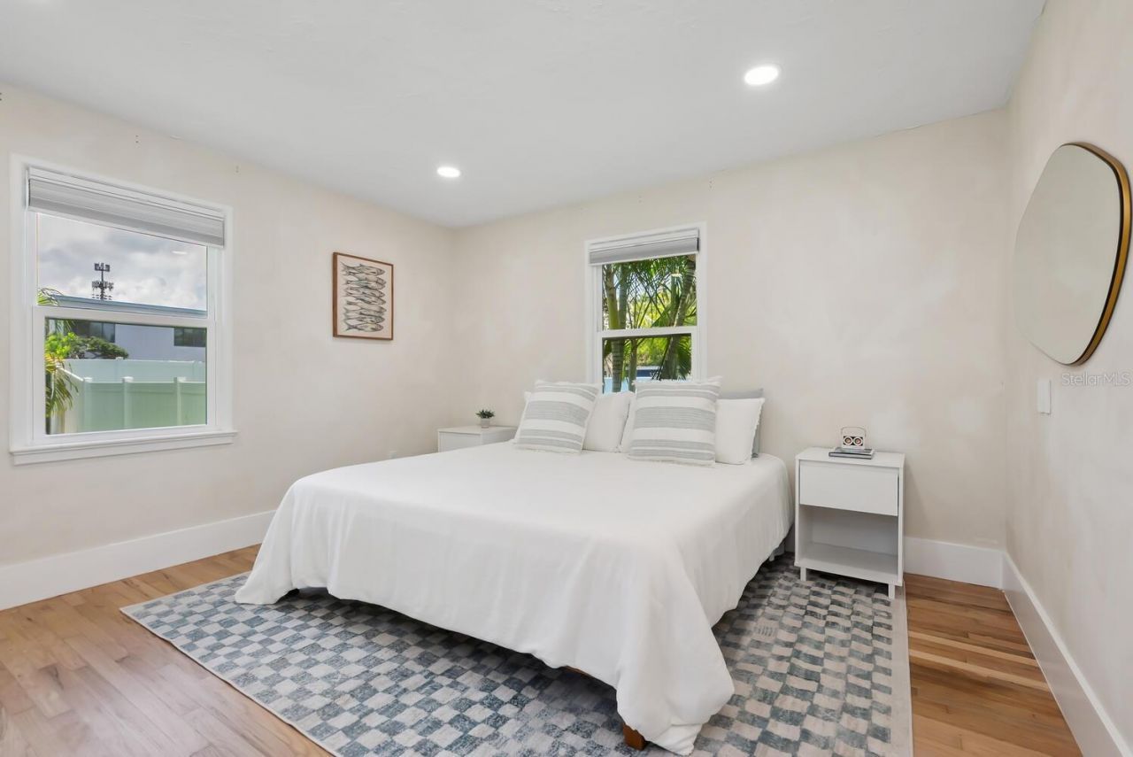 1931 High Point Circle, Sarasota, FL 34236 Photo