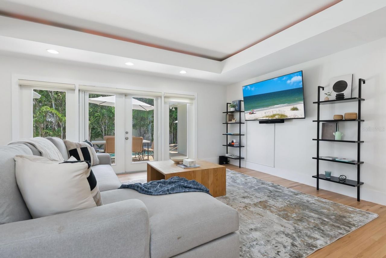 1931 High Point Circle, Sarasota, FL 34236 Photo