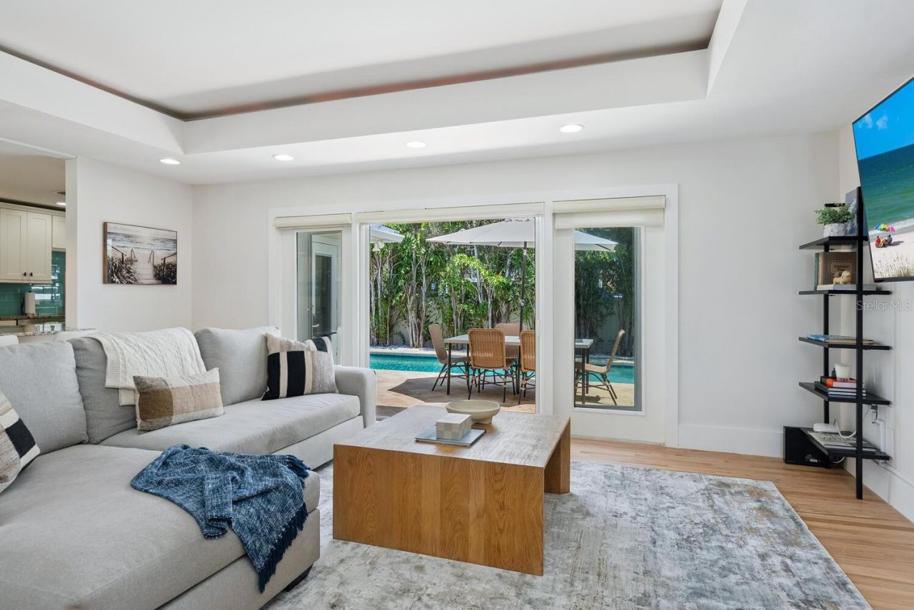 1931 High Point Circle, Sarasota, FL 34236 Photo