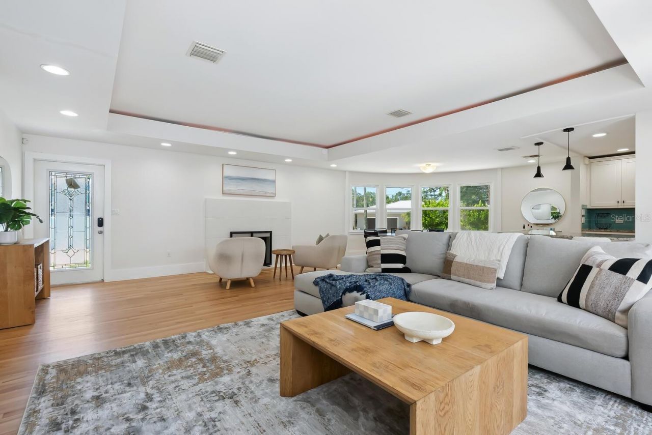 1931 High Point Circle, Sarasota, FL 34236 Photo