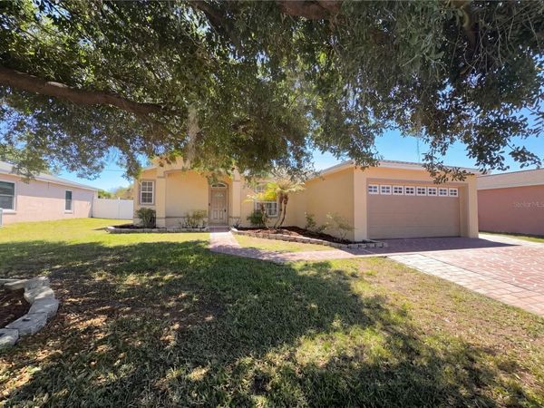 6457 MYRTLEWOOD DRIVE , LAKELAND, FL 33810