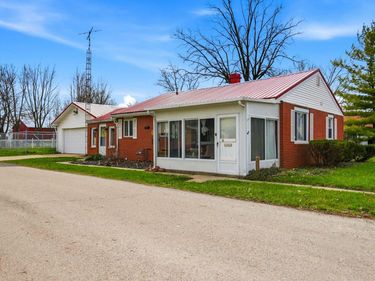 901 W Elm Street, Hartford City, IN 47348