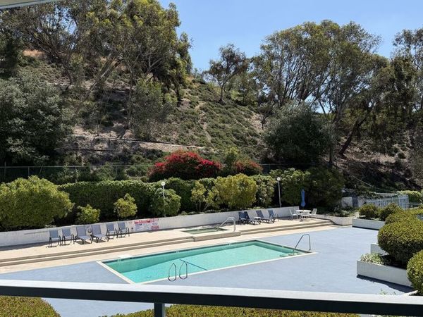 4260 Via Arbolada, Unit 220, Los Angeles, CA 90042