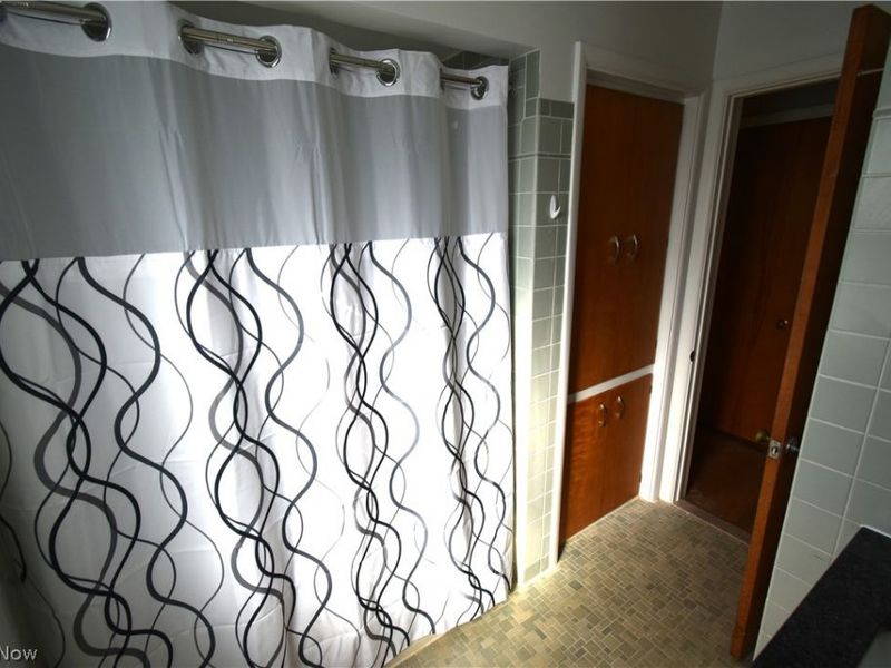 2761 Forestview Avenue , Rocky River, OH 44116 Photo 16