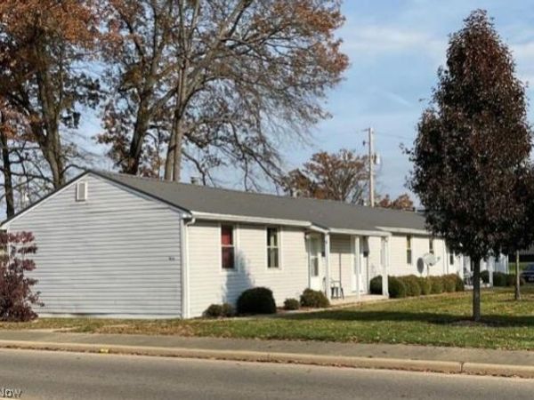 2446 Bell Street , Unit 4, Zanesville, OH 43701