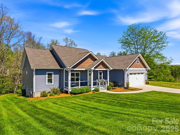 144 Hidden Knoll Drive , Hendersonville, NC 28792