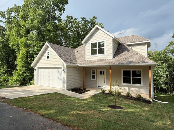 13 Salisbury Drive , Bella Vista, AR 72714