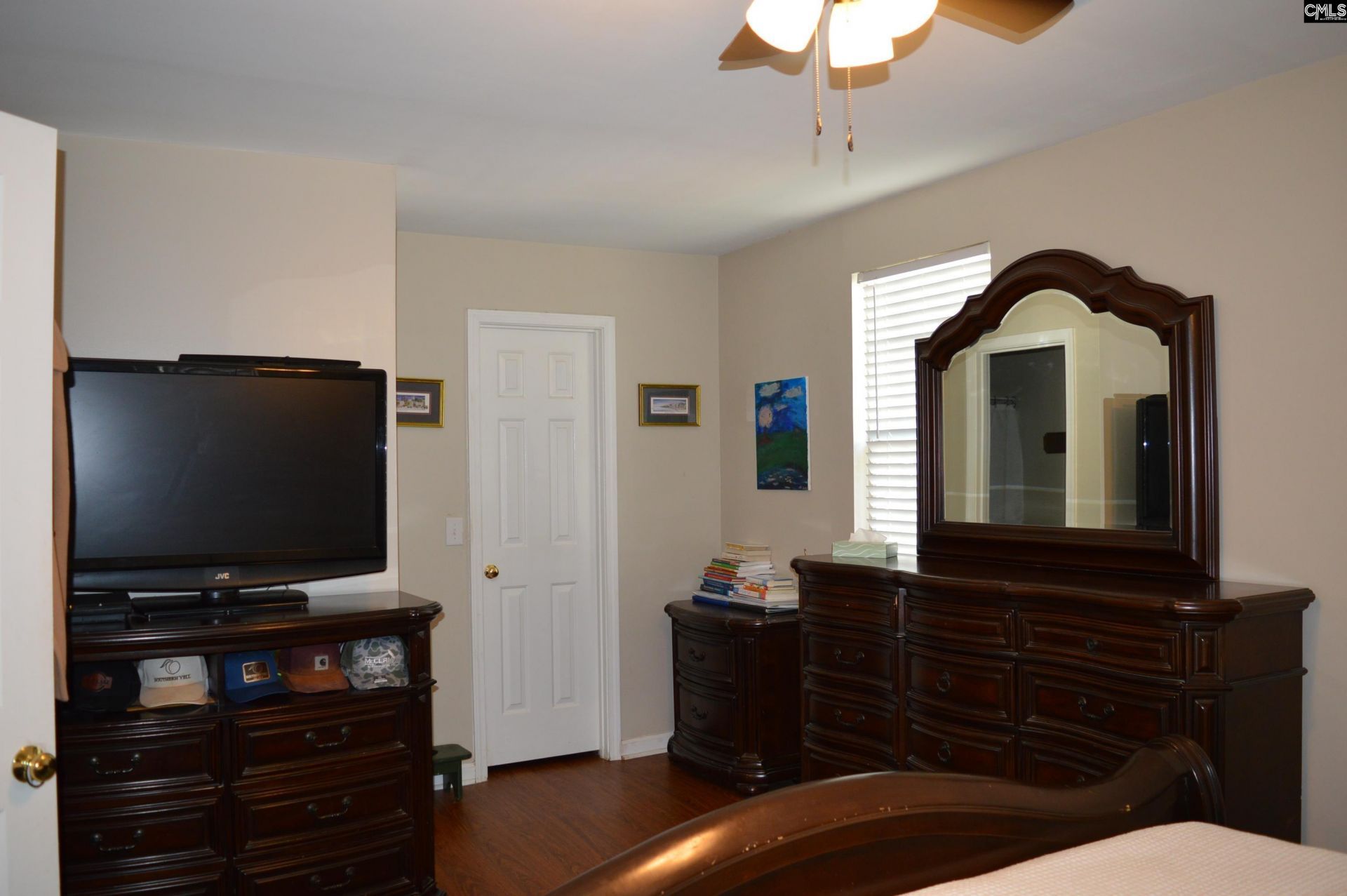 204 Beaver Creek Drive  Photo 13