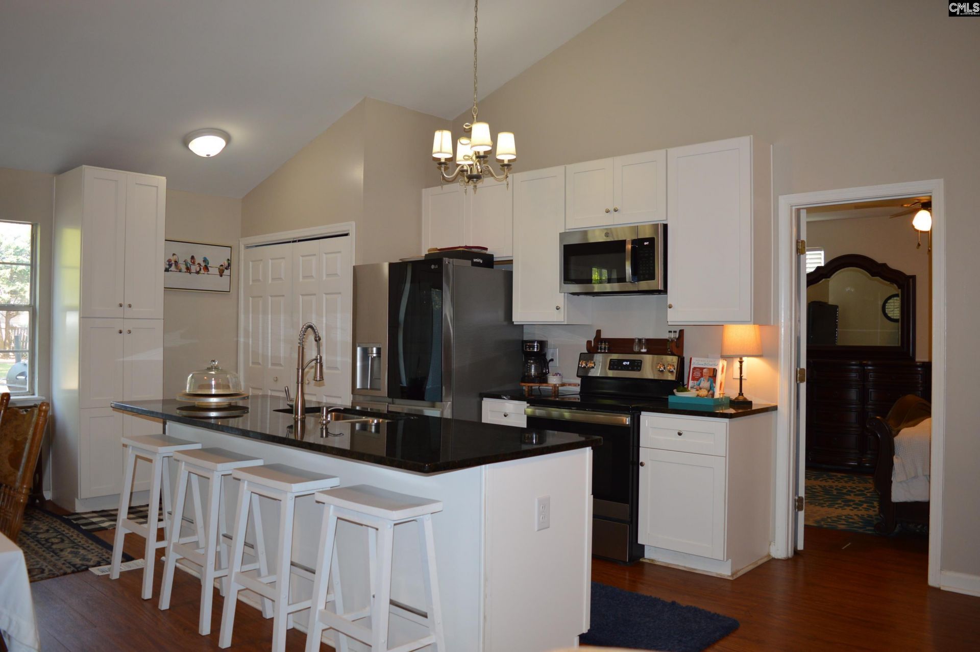 204 Beaver Creek Drive  Photo 9