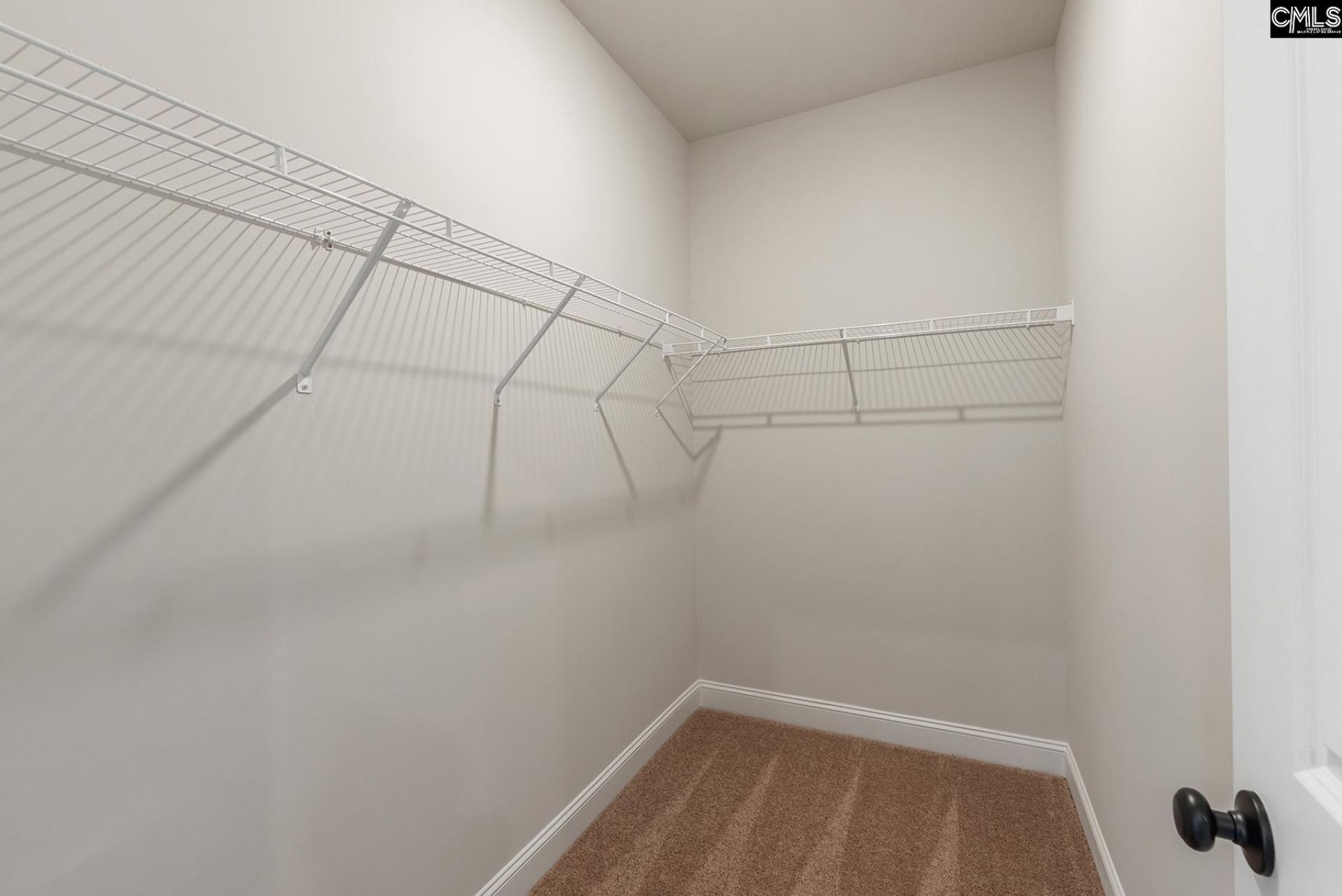 2016 Crimson Glow Court  Photo 12