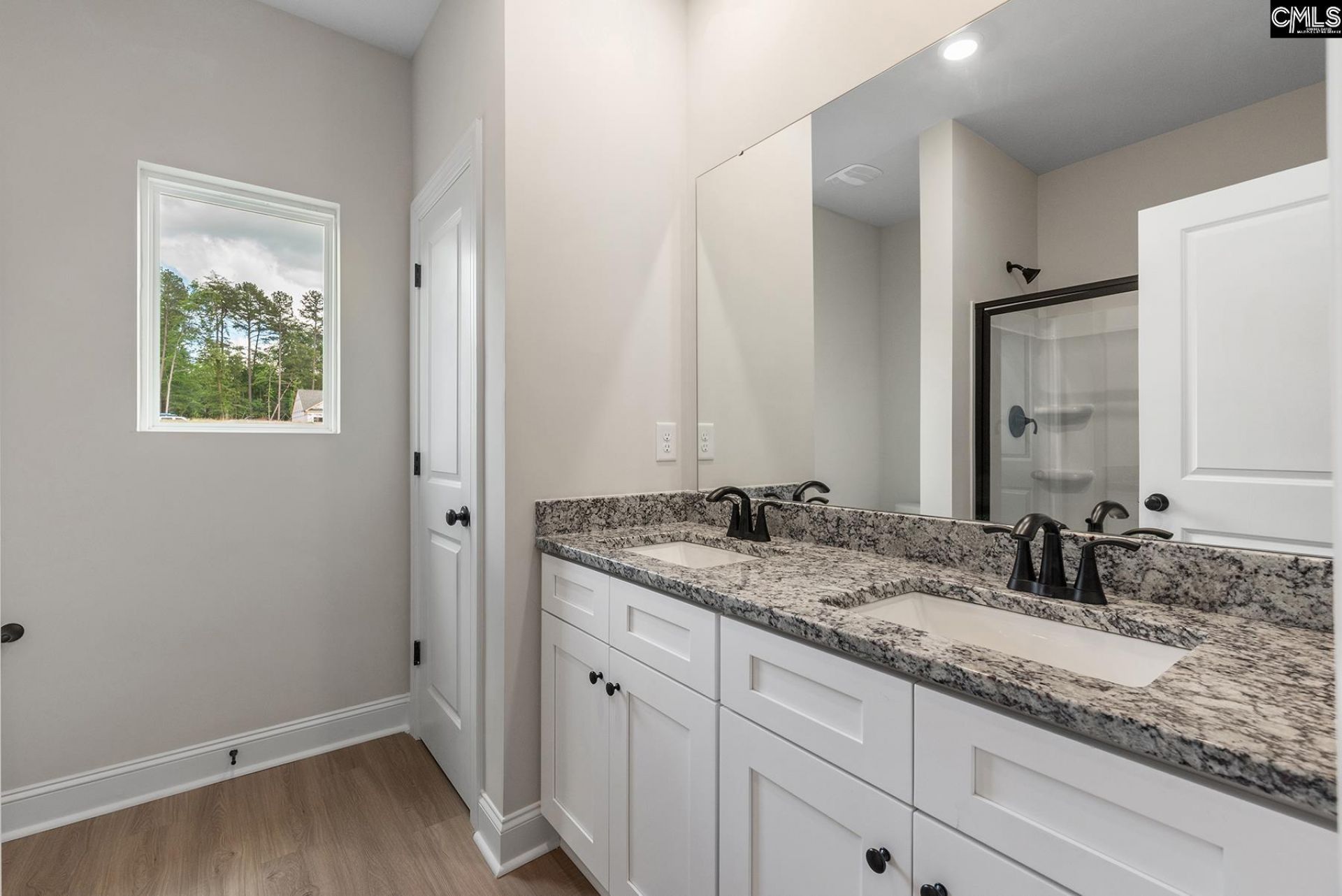 2016 Crimson Glow Court  Photo 18