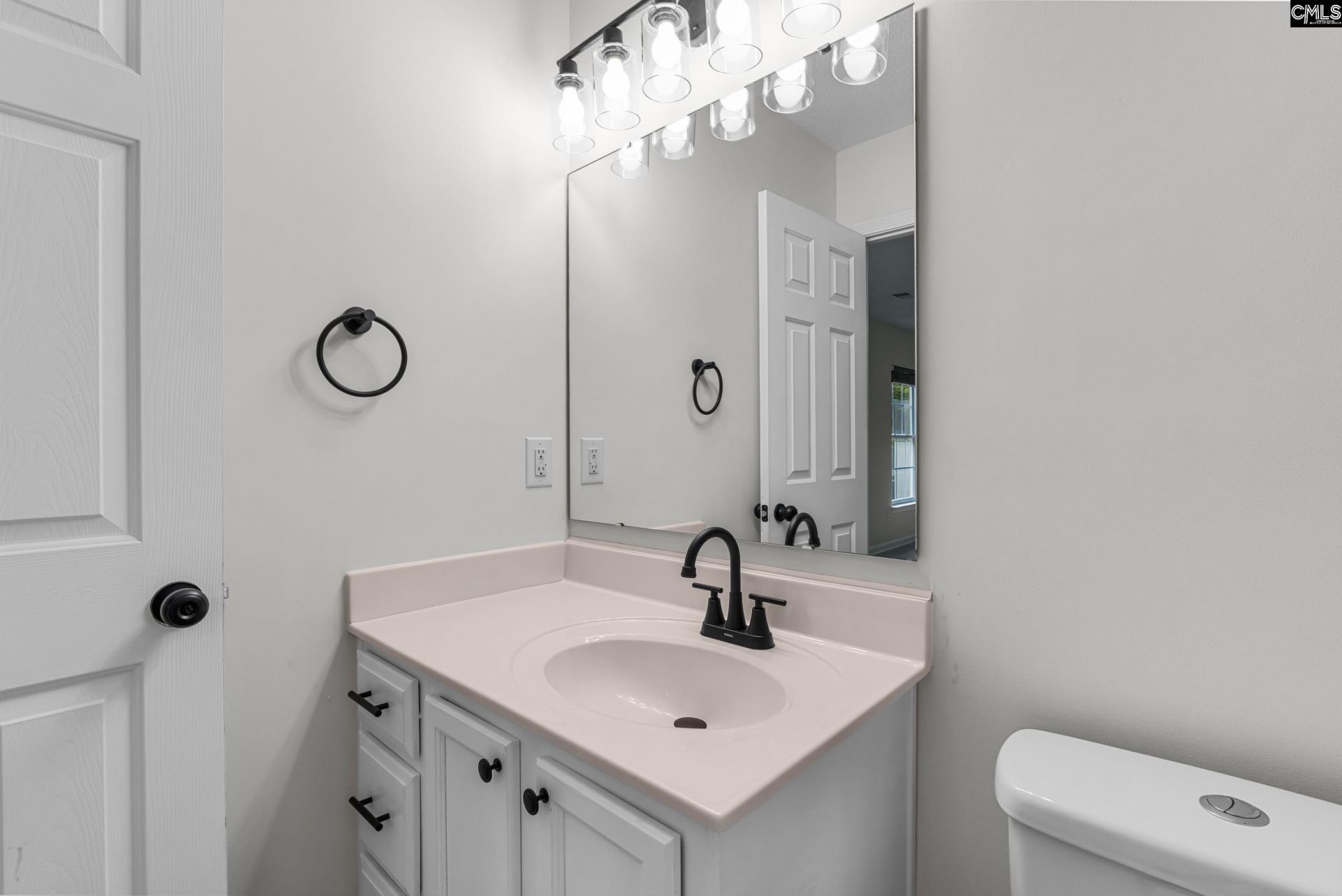 221 Arbor Falls Drive  Photo 14