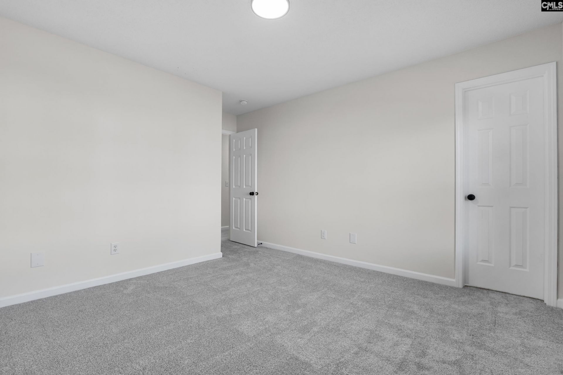 221 Arbor Falls Drive  Photo 19