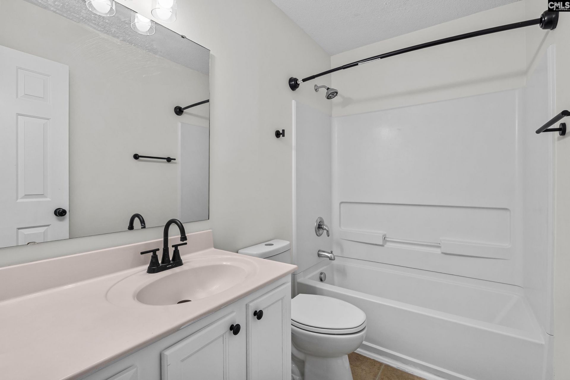 221 Arbor Falls Drive  Photo 20