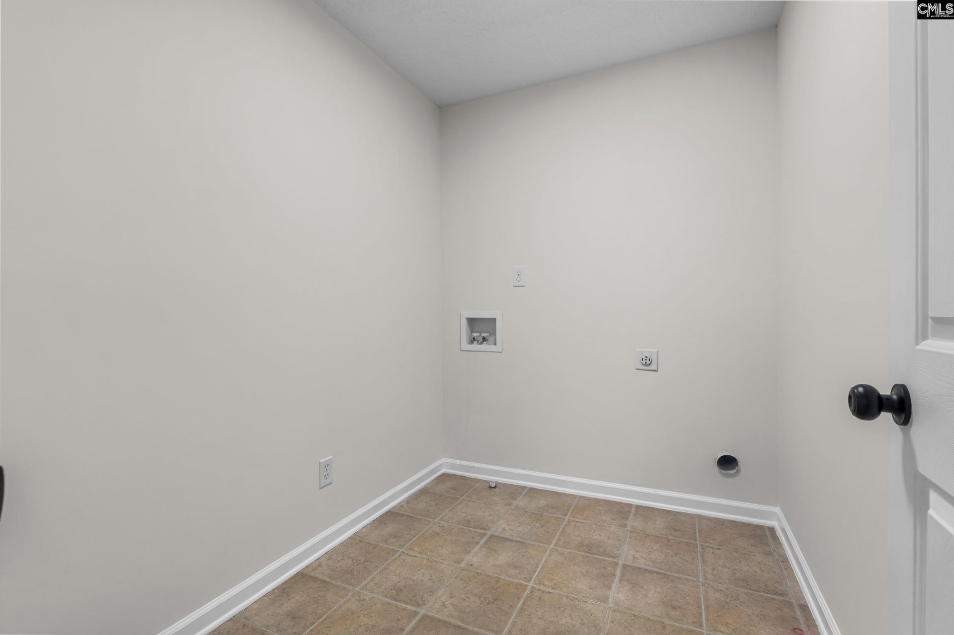 221 Arbor Falls Drive  Photo 22