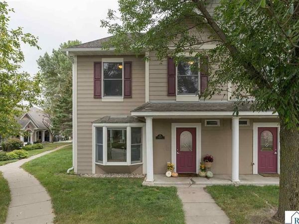 1840 Haralson Court , Saint Peter, MN 56082