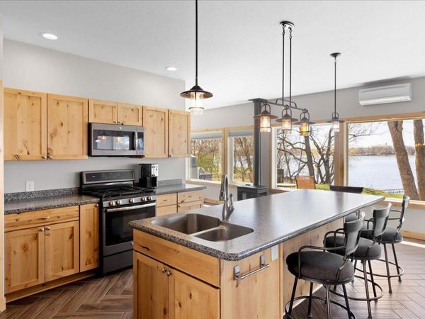 1642 Scenic Hideaway Lane NE, Elysian, MN 56028