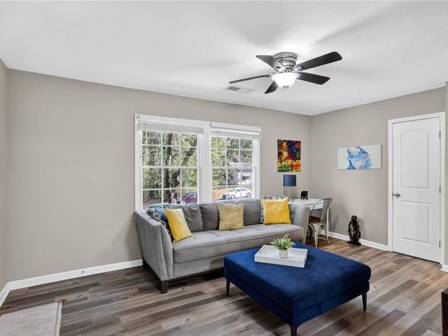 Property Image 11