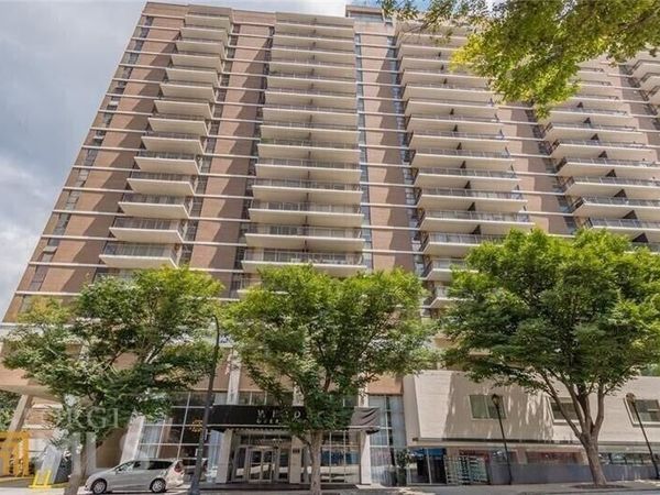 620 Peachtree Street NE, Unit 909, Atlanta, GA 30308