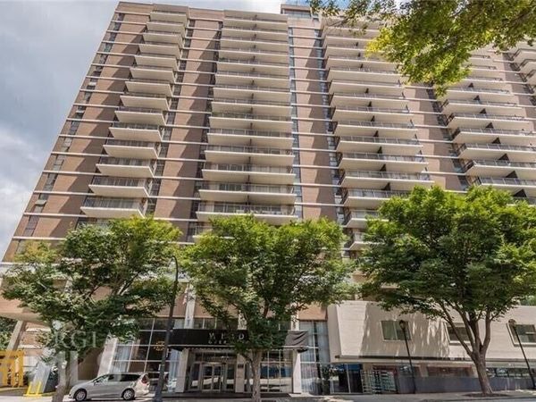 620 Peachtree Street NE, Unit 909, Atlanta, GA 30308