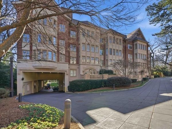 1717 N Decatur Road NE, Unit 220, Atlanta, GA 30307