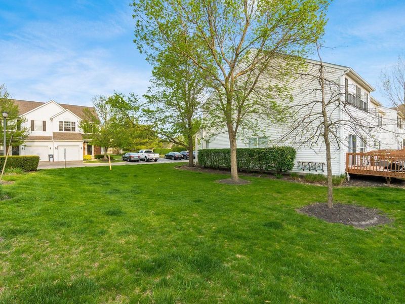 3992 Hill Park Road , Unit 11, Hilliard, OH 43026 Photo 4