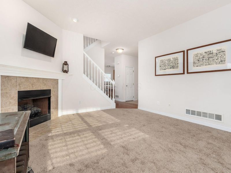 3992 Hill Park Road , Unit 11, Hilliard, OH 43026 Photo 8