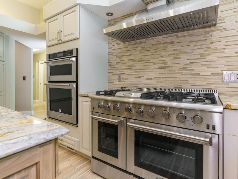 630 Woods Hollow Lane , Powell, OH 43065 Photo 22