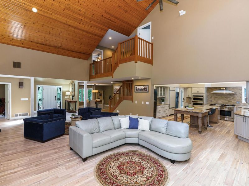 630 Woods Hollow Lane , Powell, OH 43065 Photo 9