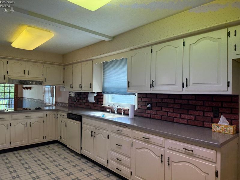 918 Birdseye Boulevard, Fremont, OH 43420 Photo 12